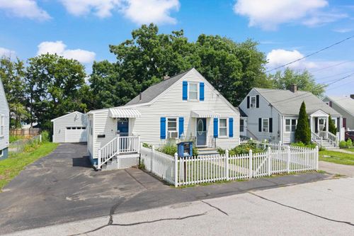 196 Dewey St, Manchester, NH, 03103-6668 | Card Image
