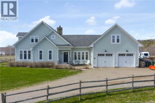125 Hammond River Rd, Quispamsis, NB, E2E4Z8 | Card Image
