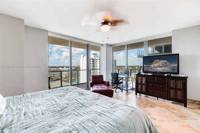 APT-1202 - 3101 S Ocean Dr, Condo with 3 bedrooms, 3 bathrooms and null parking in Hollywood FL | Image 21
