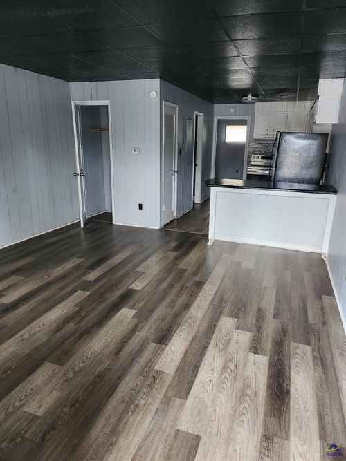 300 A9 Carolina Avenue, Warner Robins, GA, 31093 | Card Image