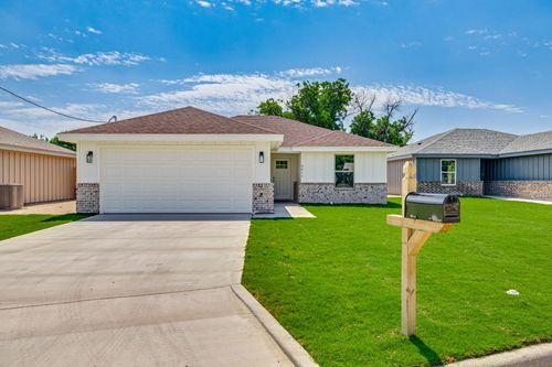 3611 Grape Creek Rd, San Angelo, TX, 76903-2023 | Card Image