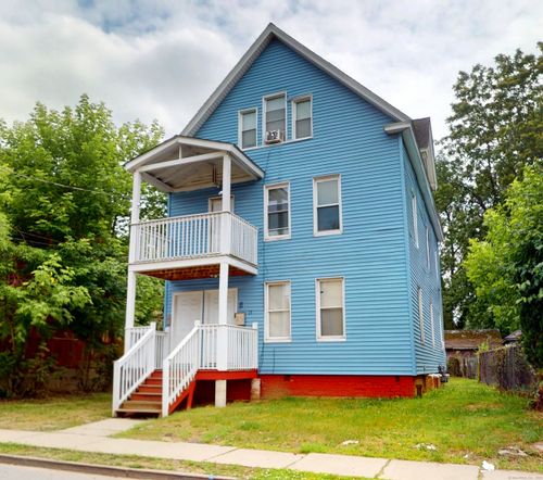 11 Judson St, Hartford, CT, 06120-1815 | Card Image