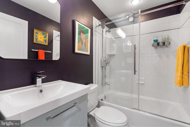 APT-2 - 1111 M St Nw, Condo with 2 bedrooms, 2 bathrooms and null parking in WASHINGTON DC | Image 25