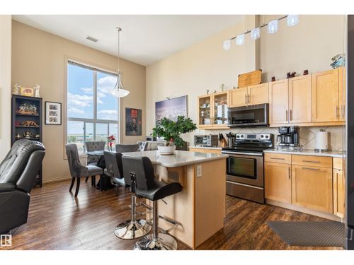 419-7909 71 St Nw, Edmonton, AB, T6B3P5 | Card Image