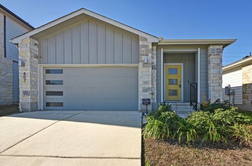 407 Wilshire Rd, San Marcos, TX, 78666-4778 | Card Image