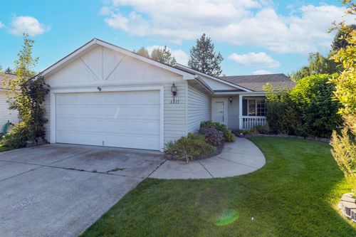 6811 N Capri Ln, Spokane, WA, 99217-8734 | Card Image