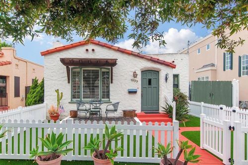 1033 Encino Row, Coronado, CA, 92118-2813 | Card Image