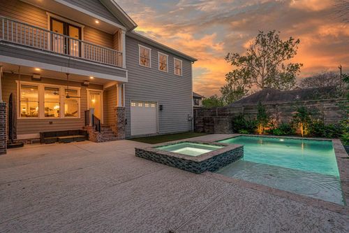 808 Merrill St, Houston, TX, 77009-6004 | Card Image