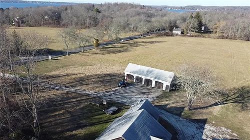 3118 Main Rd, Tiverton, RI, 02878-4749 | Card Image