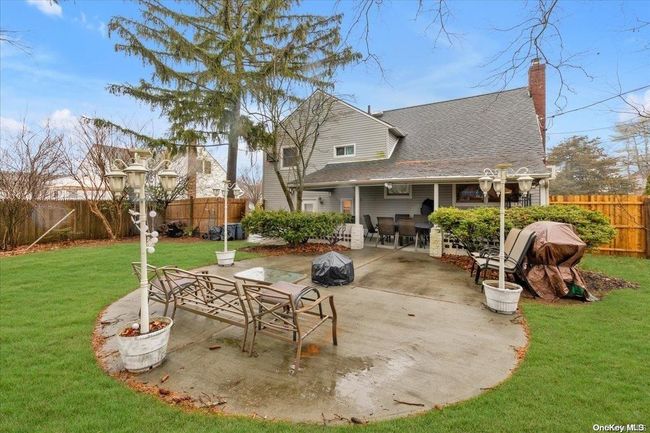 3 Netto Ln, House other with 4 bedrooms, 2 bathrooms and null parking in Plainview NY | Image 15