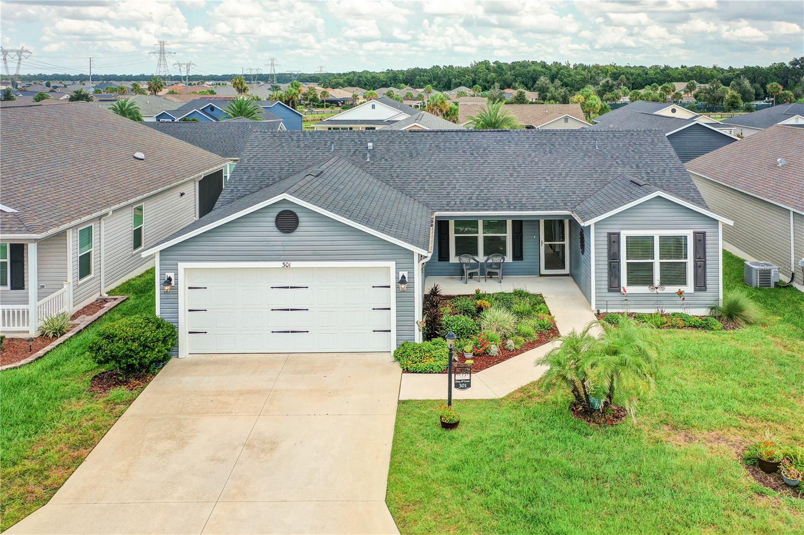 Residential in THE VILLAGES 2