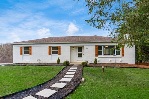 23 Woody Knoll Dr, Thornville, OH, 43076-8350 | Card Image