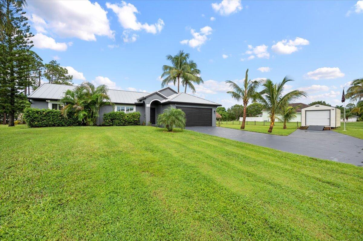 95th Ln, West Palm Beach, FL 33412