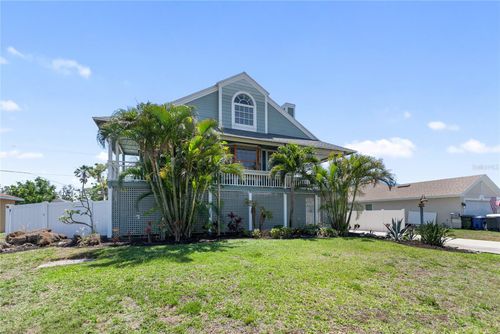 861 Nectar Rd, VENICE, FL, 34293-6337 | Card Image