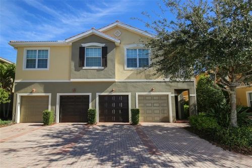 3-204-7954 Moonstone Dr, SARASOTA, FL, 34233-3313 | Card Image