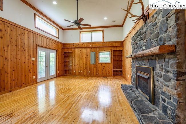 175 Roaring Fork Rd, House other with 3 bedrooms, 1 bathrooms and null parking in Todd NC | Image 8