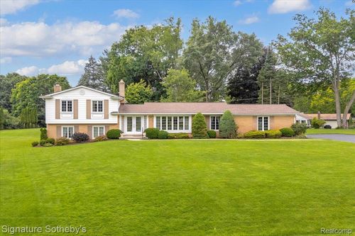6851 Meath Hunt Cir, Troy, MI, 48098-2175 | Card Image