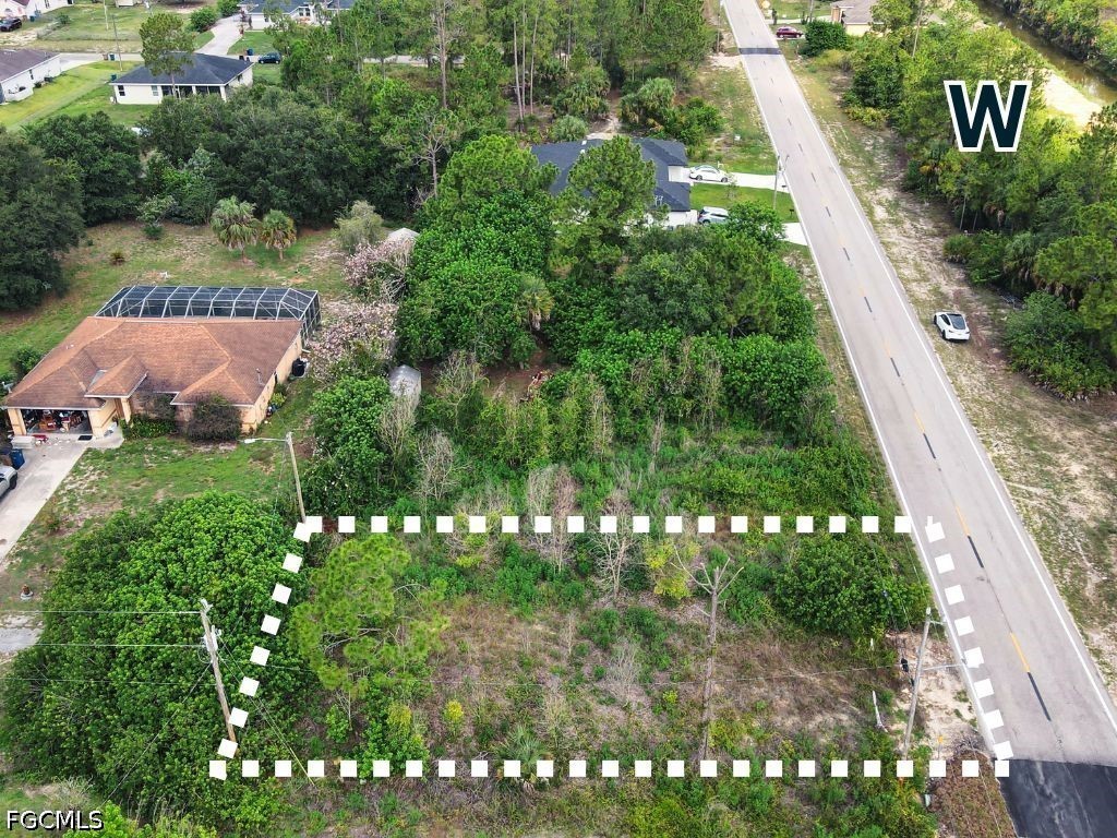 Land in Lehigh Acres 3