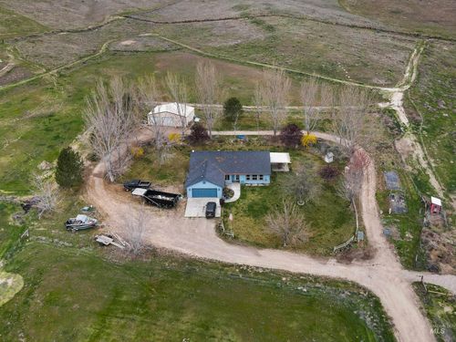 731 Tower Ln, Caldwell, ID, 83607-8583 | Card Image