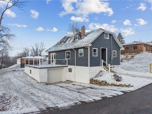 1095 Francis Blvd, New Kensington, PA, 15068-5016 | Card Image