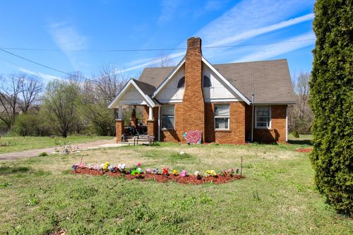 79 Hillcrest Circle Dr, Jackson, TN, 38301-6738 | Card Image