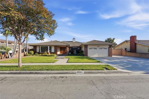 9434 Jefferson St, Bellflower, CA, 90706-3524 | Card Image