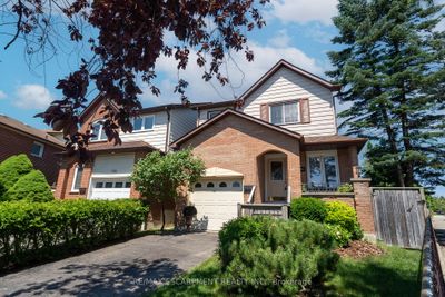 796 Thistle Down Crt, House other with 3 bedrooms, 3 bathrooms and 2 parking in Mississauga ON | Image 2