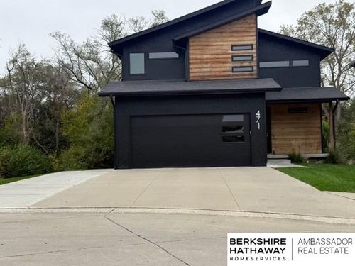 471 N Allen St, Bennington, NE, 68007-5051 | Card Image