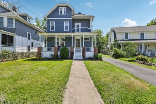 110 N Middaugh St, Somerville, NJ, 08876-1810 | Card Image