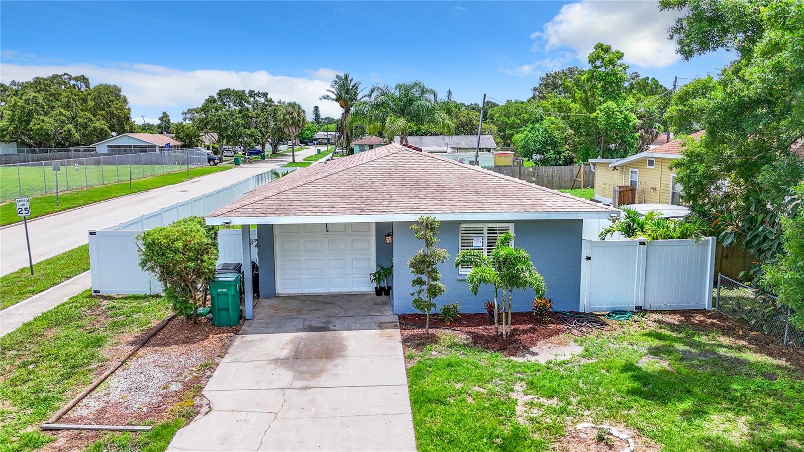 26th Ave, Palmetto, FL 34221