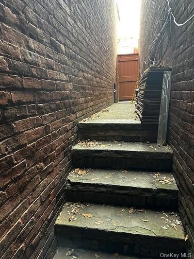 basement entrance | Image 3