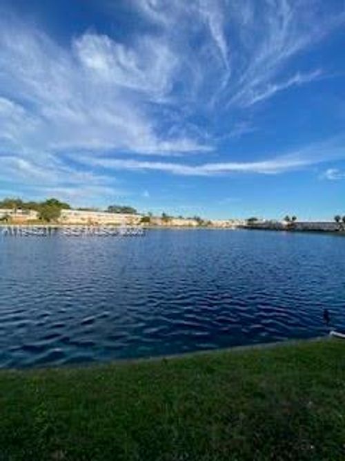 1j-925 Sw 11th Ave, Hallandale Beach, FL, 33009 | Card Image