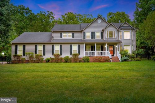8125 Lee Jackson Cir, SPOTSYLVANIA, VA, 22553-3819 | Card Image