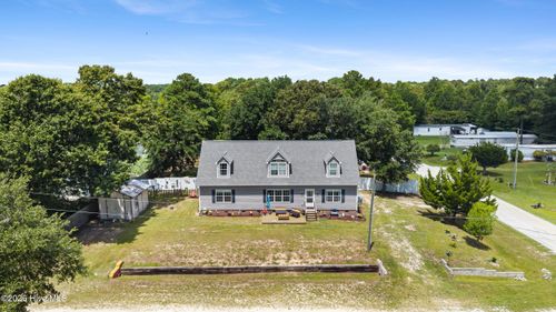 500 Bishop Dr, Hampstead, NC, 28443-8826 | Card Image