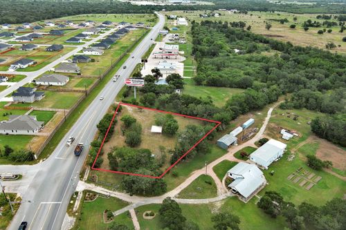 901 State Highway 21 W, Cedar Creek, TX, 78612-3156 | Card Image