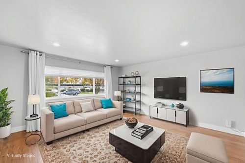 1257 56th Ave, Sacramento, CA, 95831-3146 | Card Image