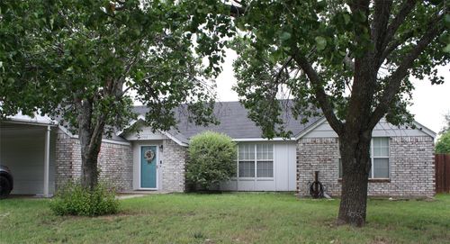 1102 Zahara St, Bowie, TX, 76230-3311 | Card Image