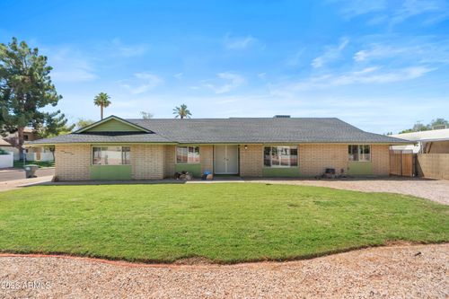 3001 W Yucca St, Phoenix, AZ, 85029-4143 | Card Image