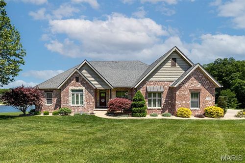 161 Darby Cir, Cape Girardeau, MO, 63701-9298 | Card Image