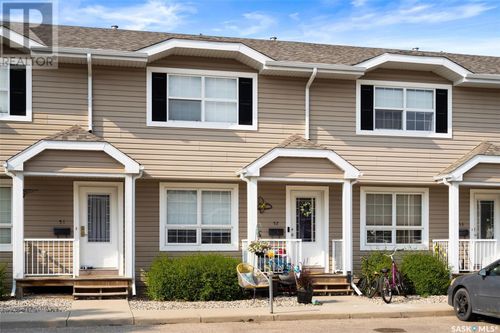 52-4901 Child Ave, Regina, SK, S4X4T7 | Card Image