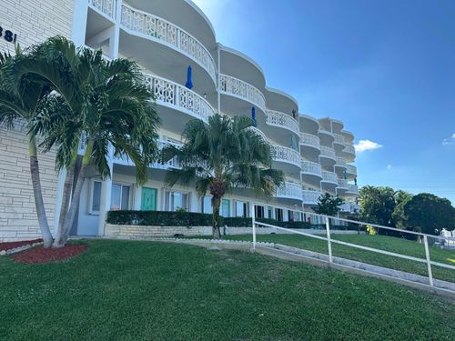 216-2381 Sunset Ave, Lake Worth Beach, FL, 33461-6807 | Card Image