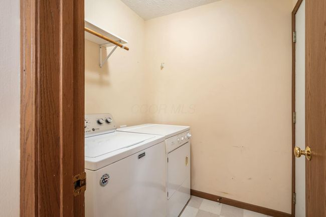 1107 Insco Loop, House other with 3 bedrooms, 2 bathrooms and null parking in Blacklick OH | Image 26