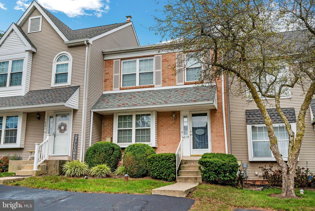 Windmill Cir, West Norriton, PA 19403