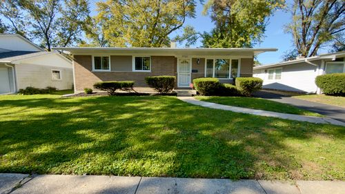 15722 Woodlawn East Ave, South Holland, IL, 60473-1836 | Card Image