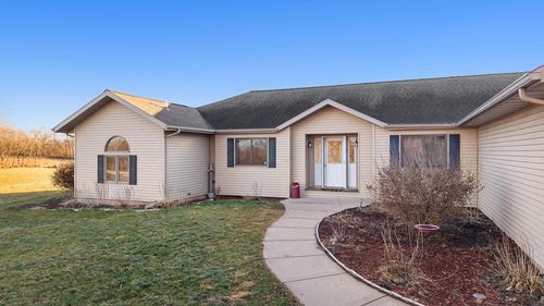 4415 Old Stone Road, RUTLAND, WI, 53575 | Card Image