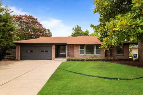 214 Easton Rd, Dallas, TX, 75218-1007 | Card Image