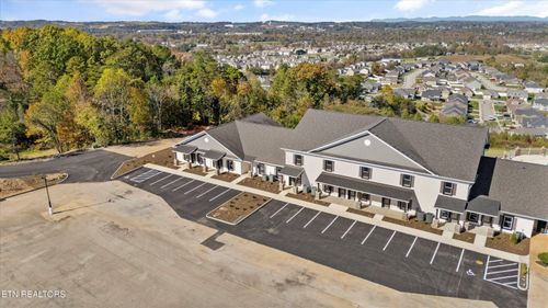 c-4411 Legends Way, Maryville, TN, 37801-9606 | Card Image