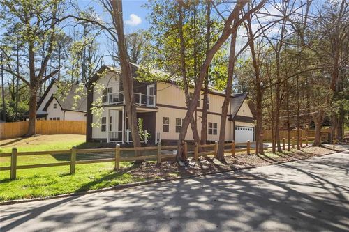 2257 Barge Rd Sw, atlanta, GA, 30331-2532 | Card Image