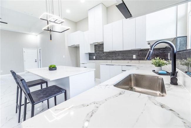 Quartz Countertops | Image 7