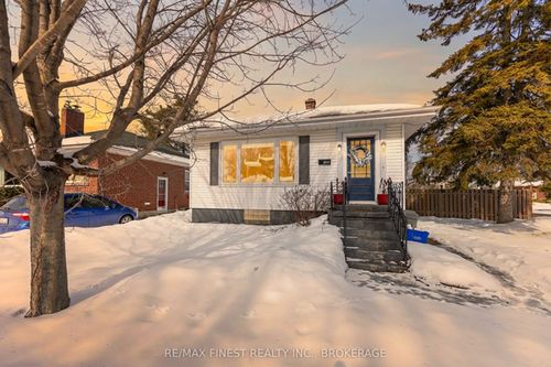155 Carruthers Avenue, Kingston, ON, K7L1M8 | Card Image